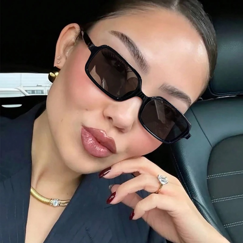 Vintage Fashion Female - New Sexy Small Rectangle Sunglasses Fashion