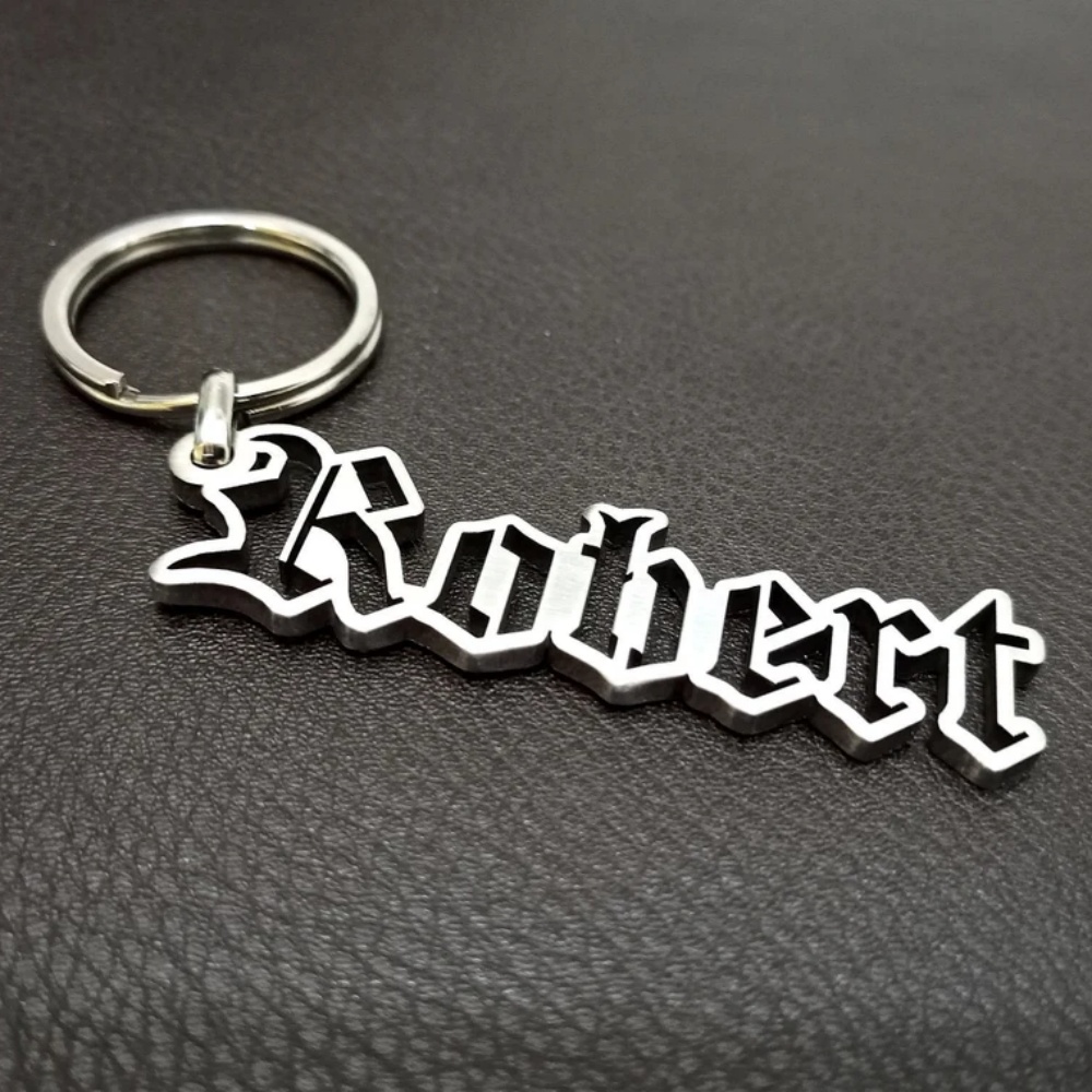 Custom Old English Keychain Pe - Vintage Fashion Names recension och pris