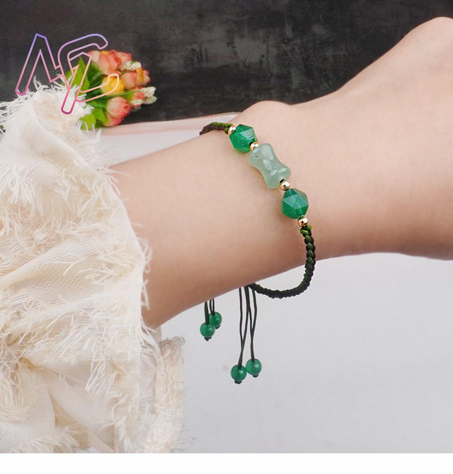 Green Natural Jade Beads Brace - Vintage Fashion Designers recension och pris