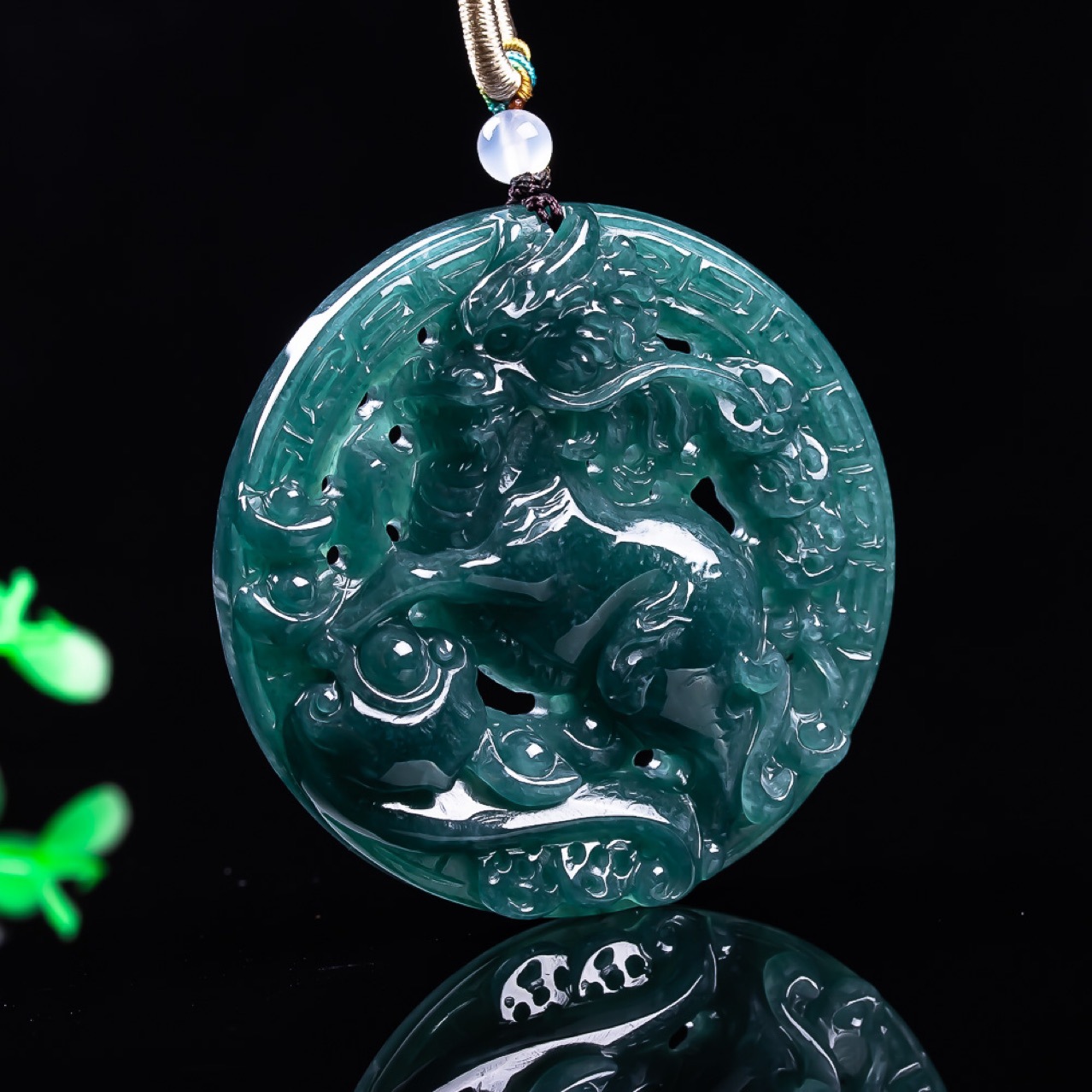 Myanmar Jadeite Dragon Pendant - Vintage Fashion recension och pris