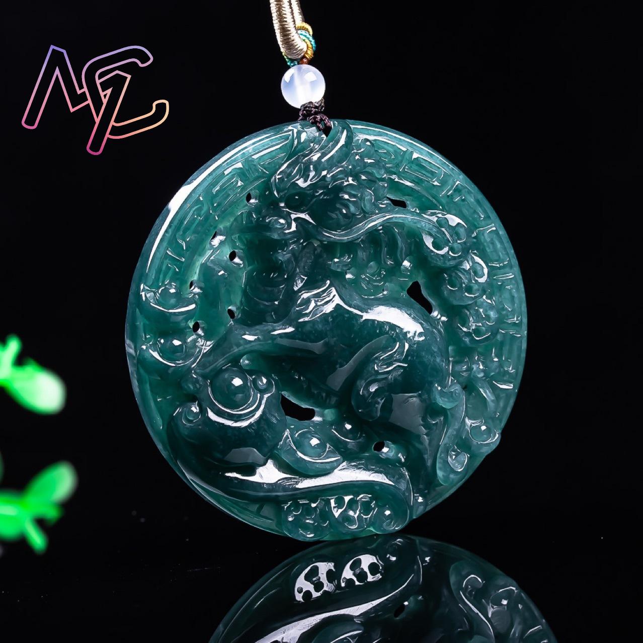Myanmar Jadeite Dragon Pendant - Vintage Fashion recension och pris