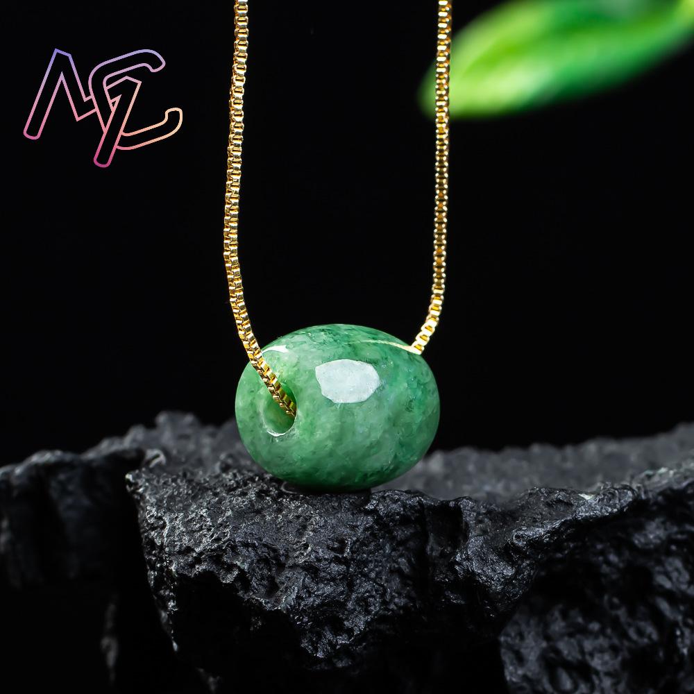 Natural Real Jade Bead Pendant - Vintage Fashion Designers recension och pris