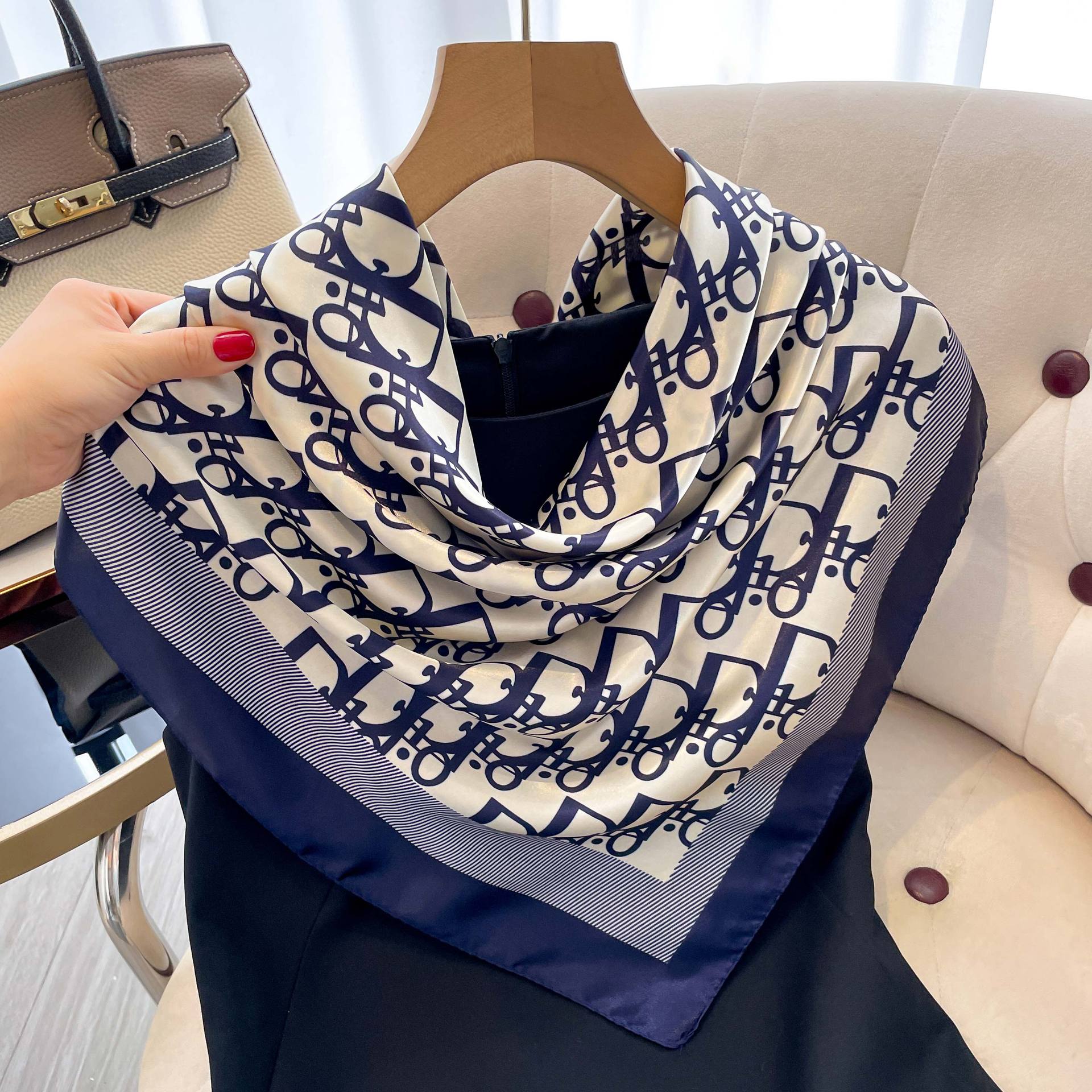 1 Pcs 90cm Ladies' Silk Scarf  - Vintage Fashion Hijab recension och pris