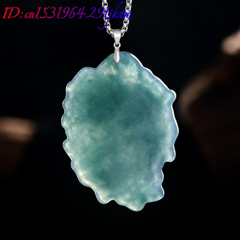 Natural Burmese Jadeite Skull  - Vintage Fashion Designers recension och pris